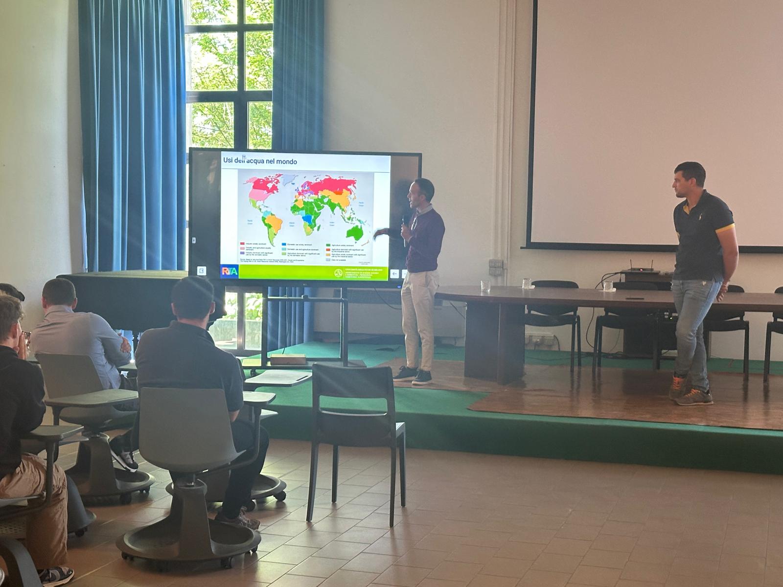 Incontro formativo con gli studenti 4